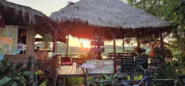 Hotel Kulap Kao Bungalow Ban Seme Lai Exterior foto